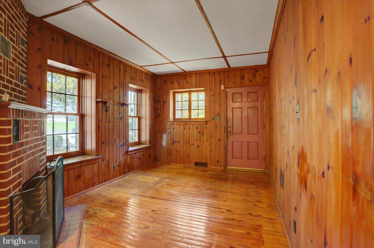 13665 Midvale Road Waynesboro, PA 17268 - Photo 14 of 60 Gallery Image 14