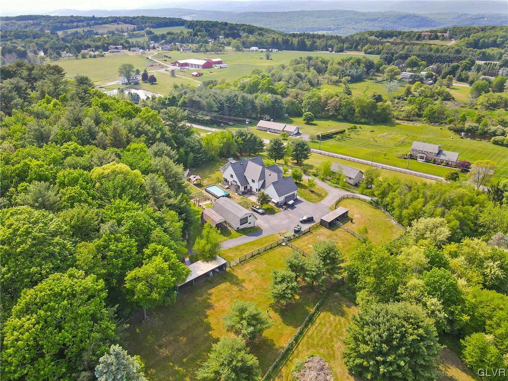 870 Stagecoach Road West Lehighton, PA 18235 - Photo 8 of 50 a view of a city with an ocean