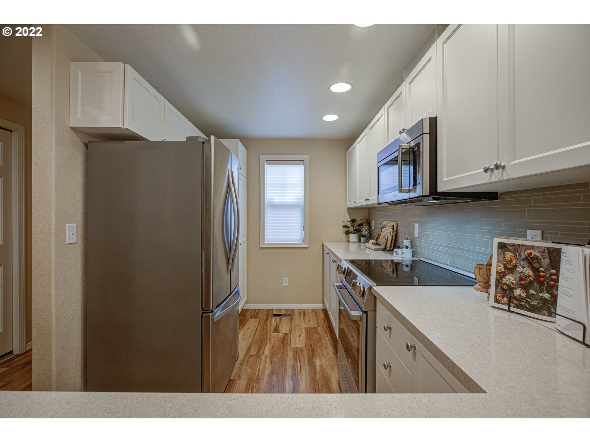 14353 Southwest Barrows Road Beaverton, OR 97007 - Photo 11 of 29 Gallery Image 11