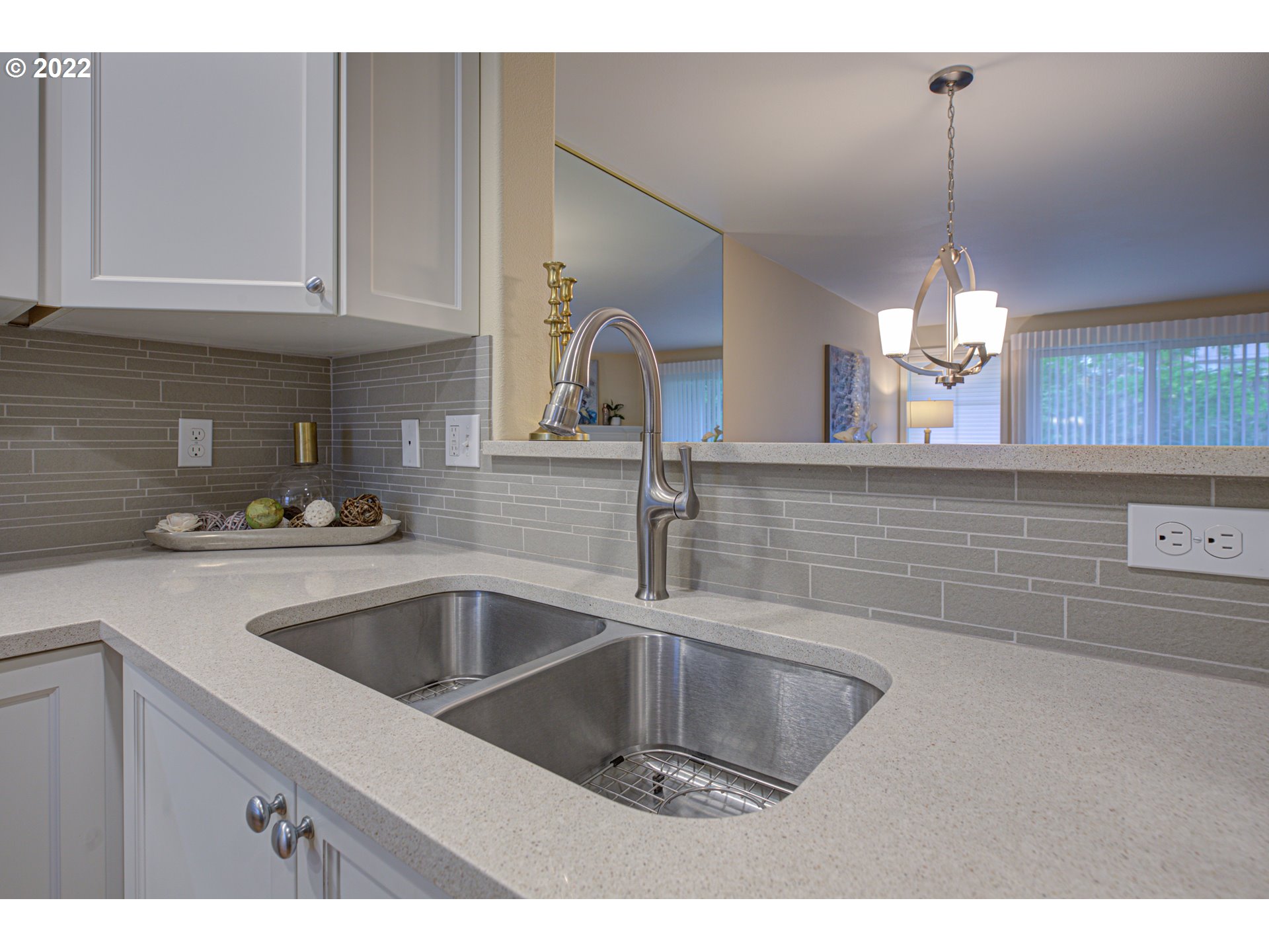 14353 Southwest Barrows Road Beaverton, OR 97007 - Photo 10 of 29 Gallery Image 10