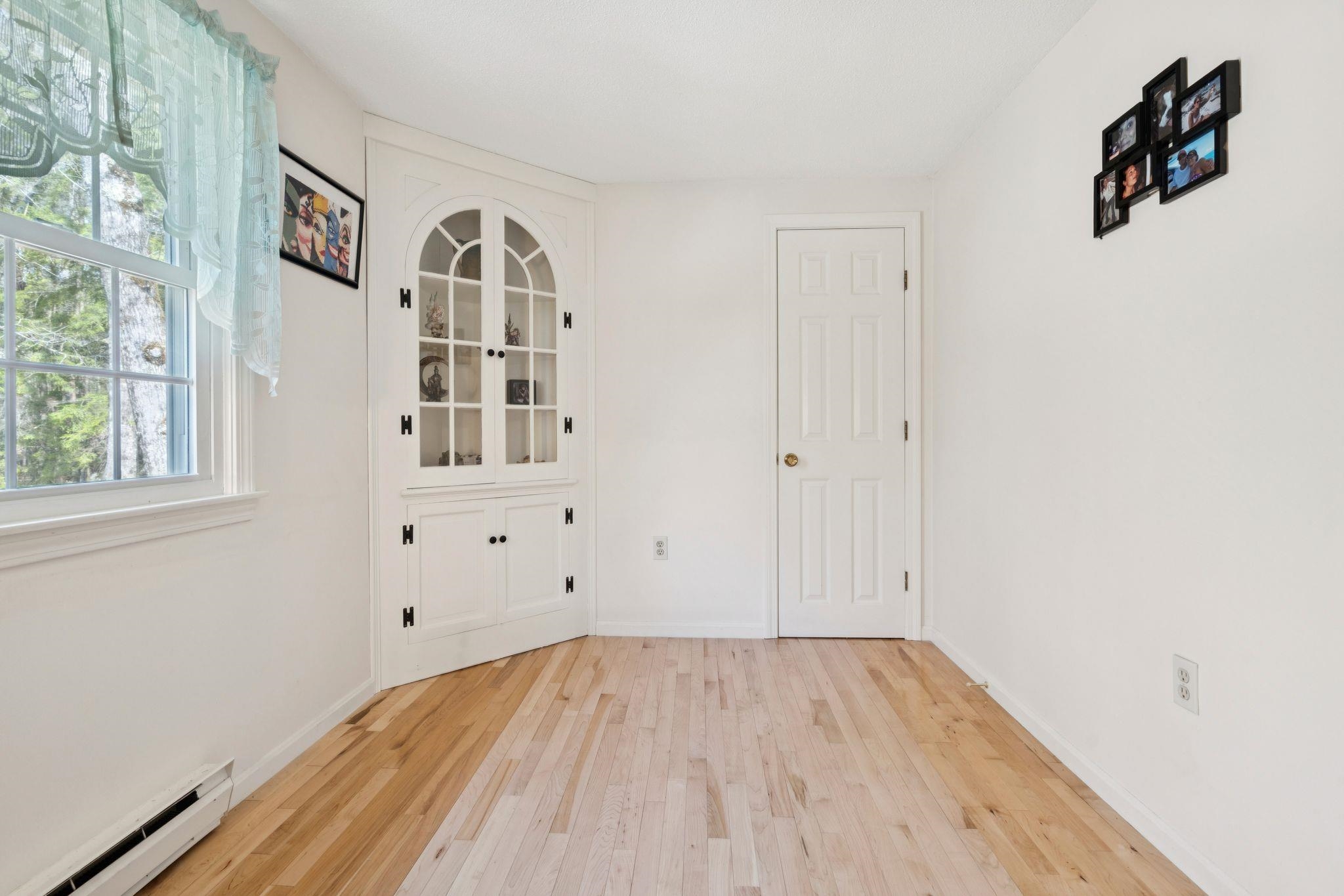 66 Sparrowhawk Road New London, NH 03257 - Photo 23 of 32