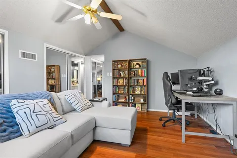 $400,000 | 832 Foxwood Place, Lewisville, TX 75067