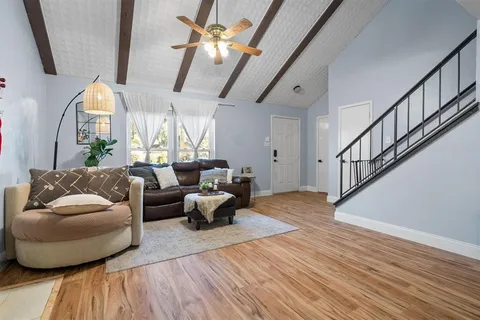 $400,000 | 832 Foxwood Place, Lewisville, TX 75067