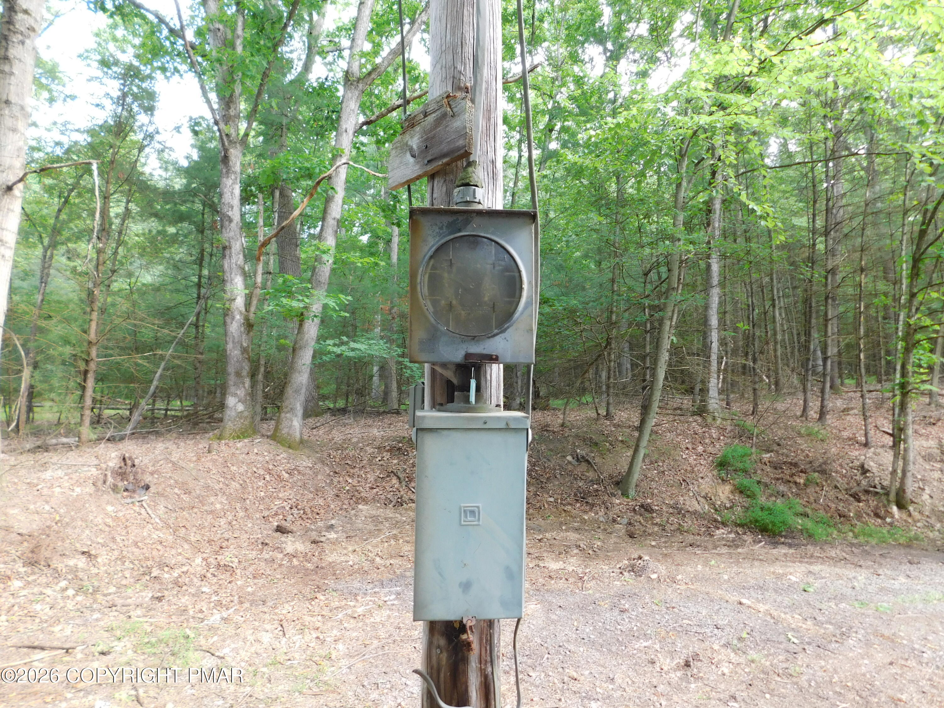 229 Cemetery Road Tamaqua, PA 18252 - Photo 4 of 5 Power access