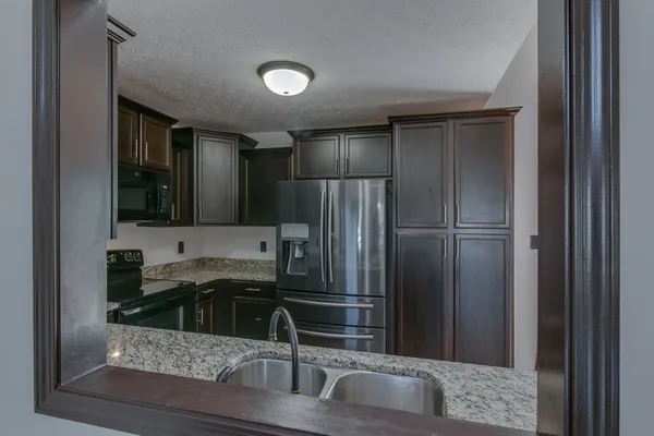 $2,250 | 1385 Mountain Way, Clarksville, TN 37043