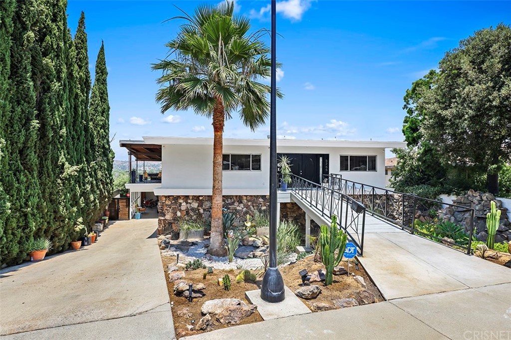 5265 Old Road Riverside, CA 92504 - Photo 7 of 75 front view of a house with a patio