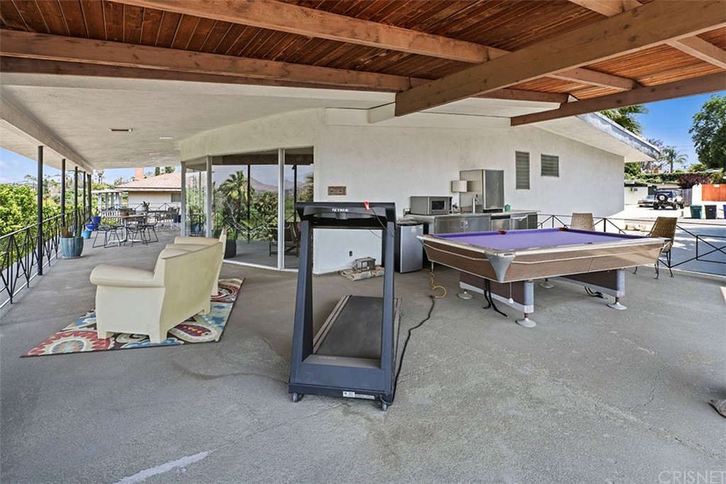 5265 Old Road Riverside, CA 92504 - Photo 63 of 75 a living room with furniture and a table