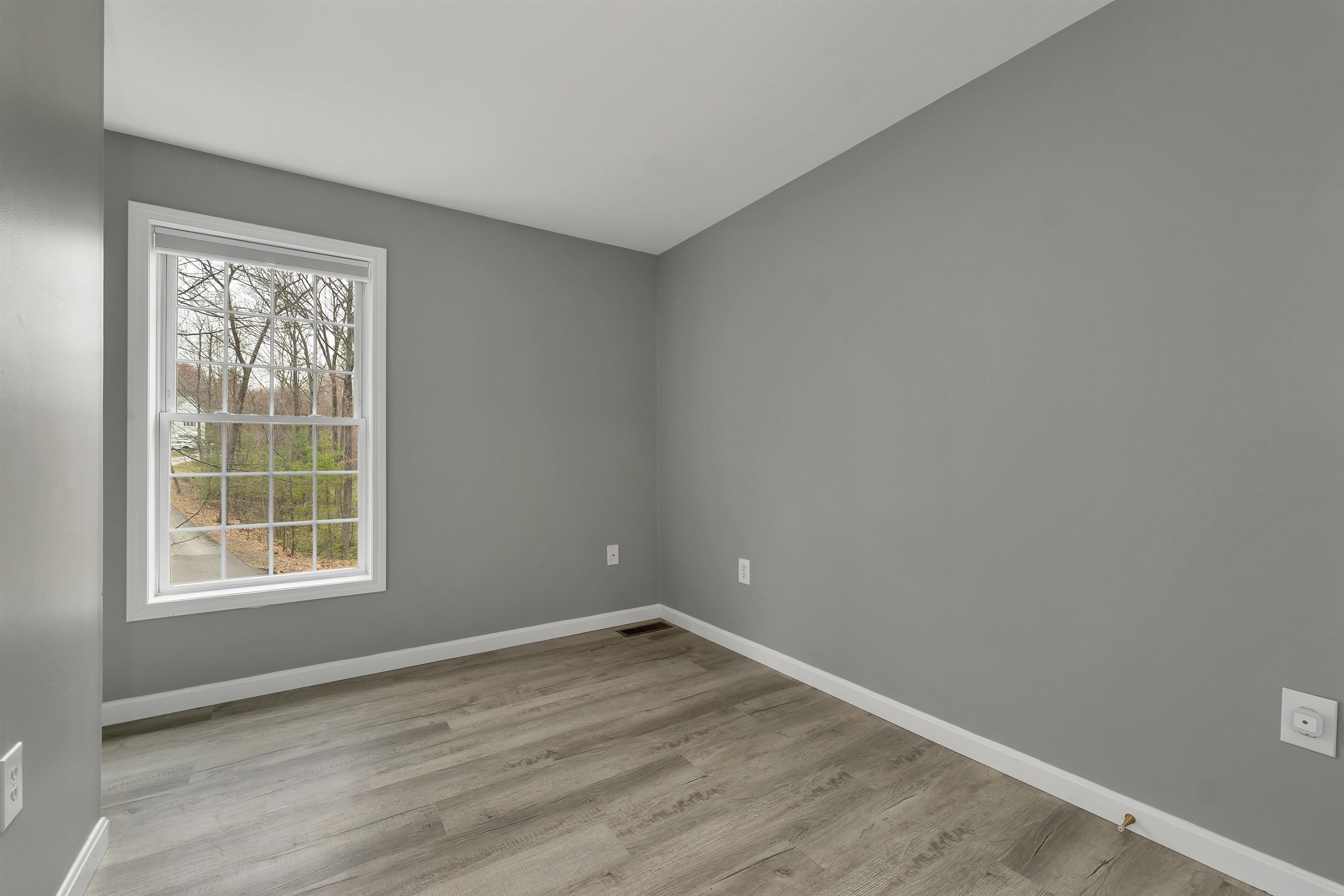 36 Wallingford Road Milford, NH 03055 - Photo 12 of 38