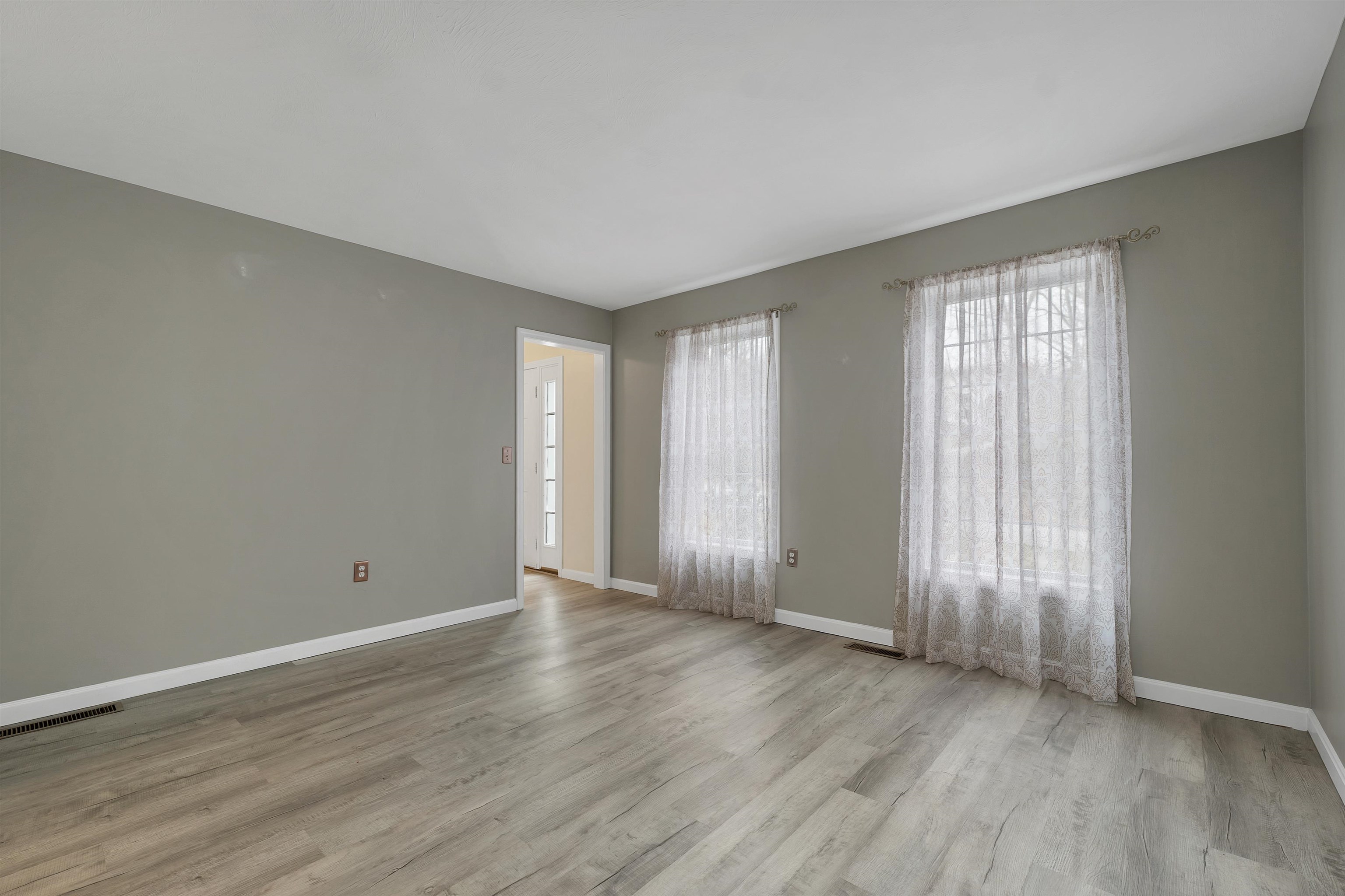 36 Wallingford Road Milford, NH 03055 - Photo 16 of 38