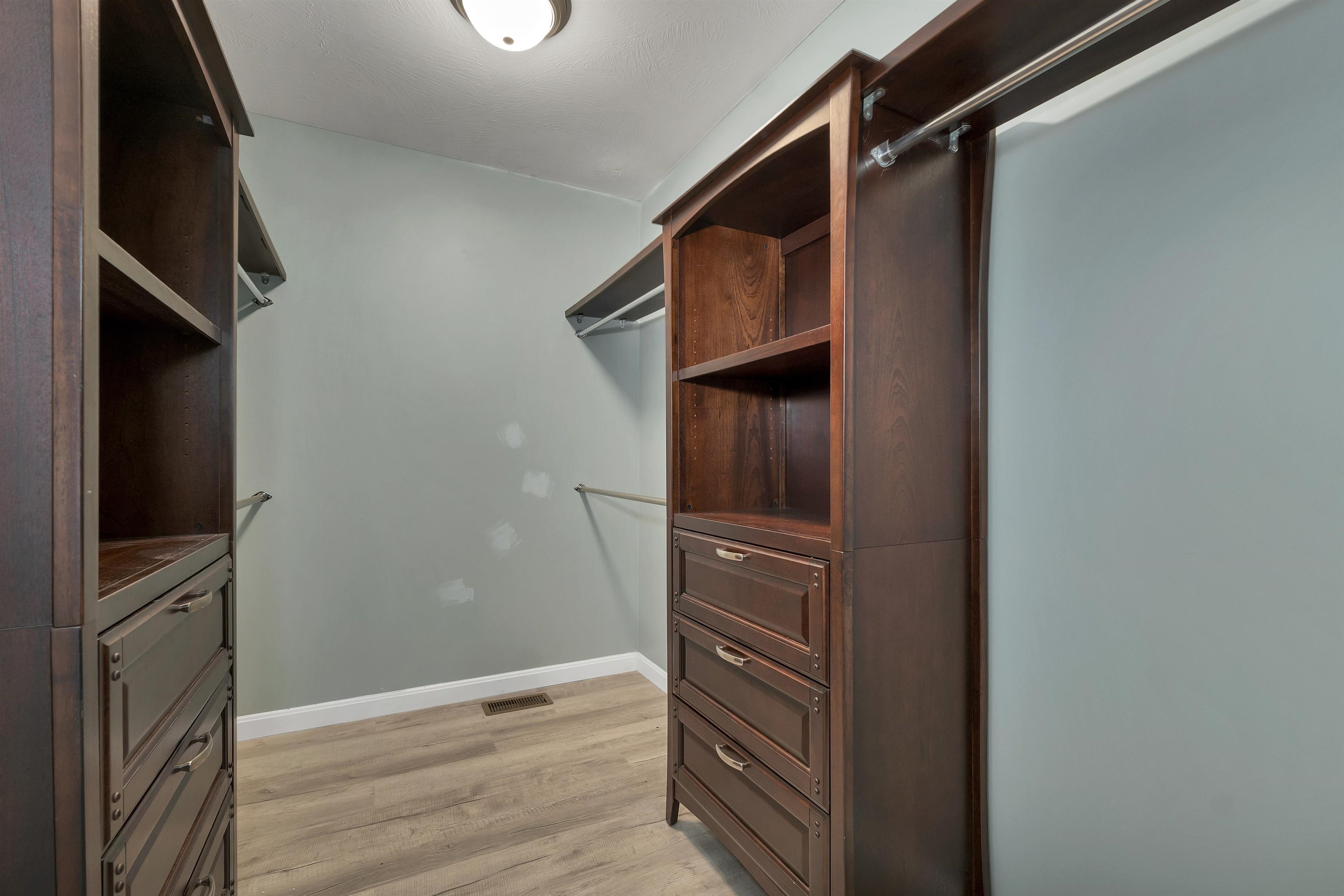 36 Wallingford Road Milford, NH 03055 - Photo 23 of 38