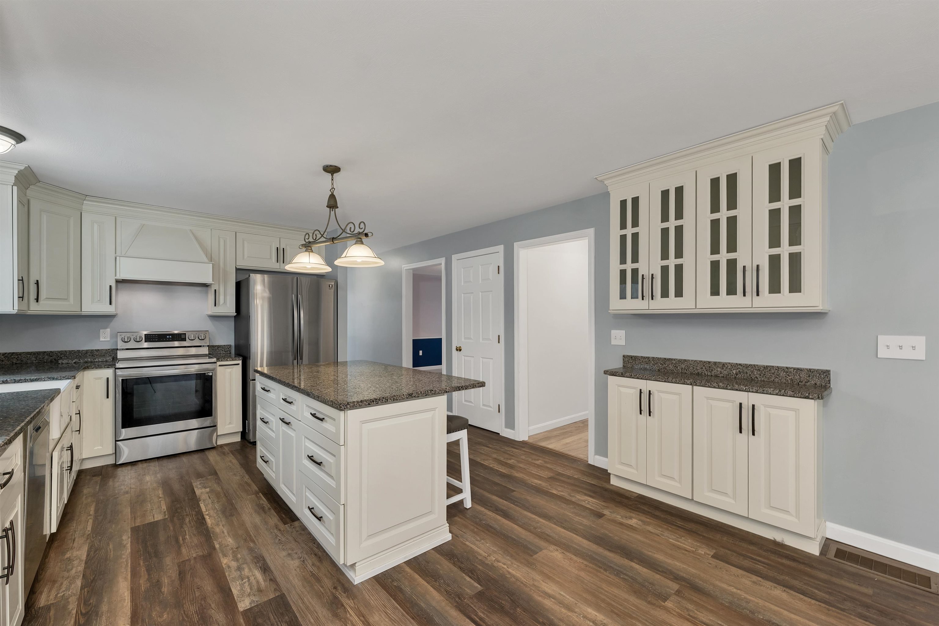 36 Wallingford Road Milford, NH 03055 - Photo 4 of 38