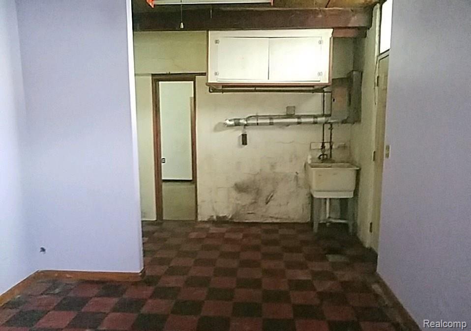 962 Eureka Road Wyandotte, MI 48192 - Photo 10 of 10