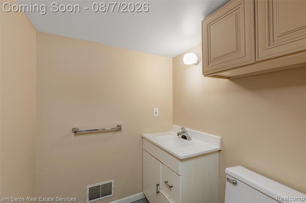 641 Fisher Road Grosse Pointe, MI 48230 - Photo 20 of 30 Gallery Image 20