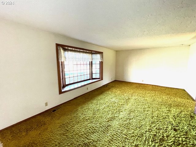 11620 Southwest Ridgeview Terrace Beaverton, OR 97008 - Photo 9 of 30 Gallery Image 9