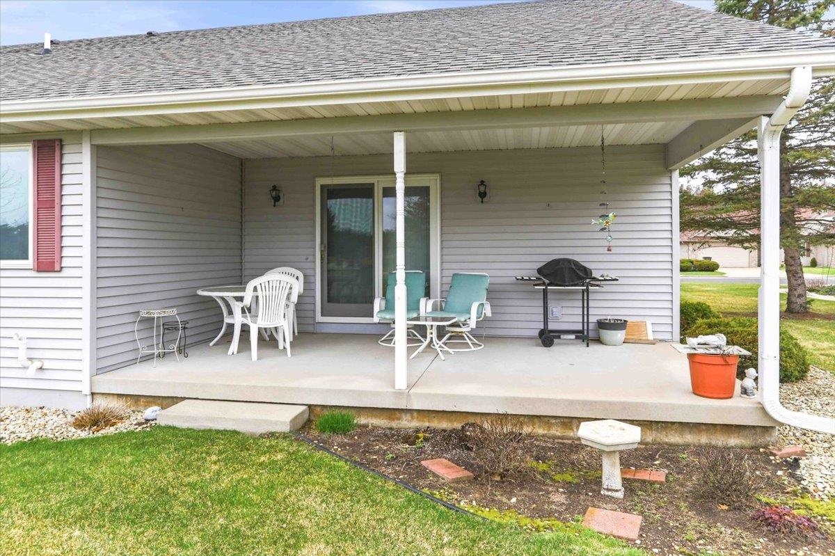 4641 Ridgeview Court Wisconsin Rapids, WI 54494 - Photo 7 of 60