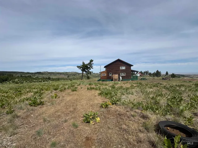 $185,000 | 100 Rock Hill Road, Pomeroy, WA 99347