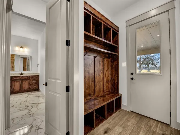 a view of walk in closet