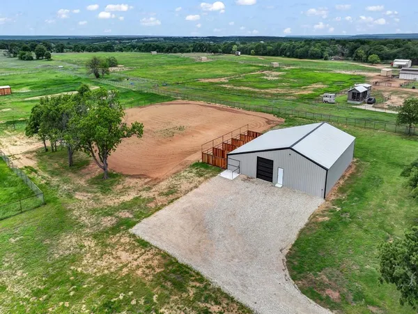 a view of yard with outdoor seating and yard