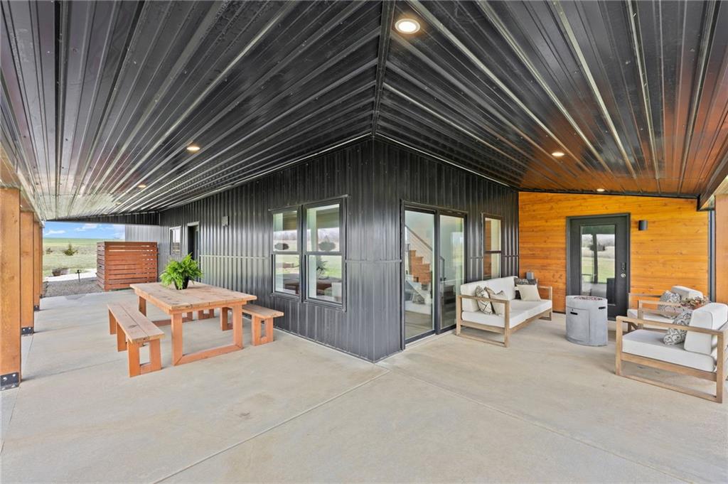 25594 Somerset Road Paola, KS 66071 - Photo 3 of 66