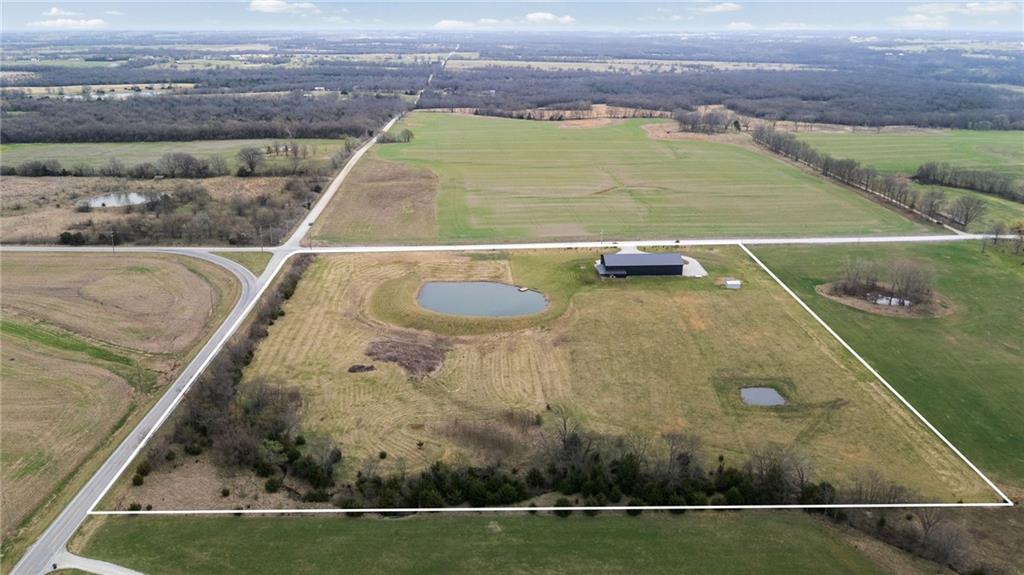 25594 Somerset Road Paola, KS 66071 - Photo 63 of 66