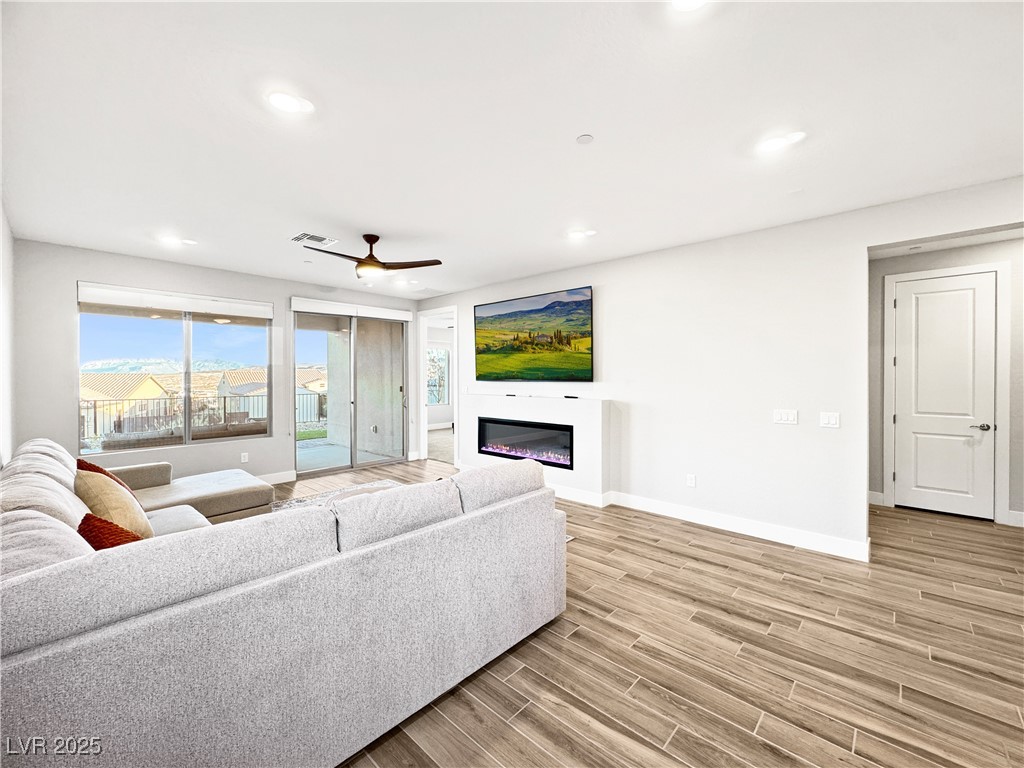 92 Stone Bluff Lane Henderson, NV 89011 - Photo 14 of 38