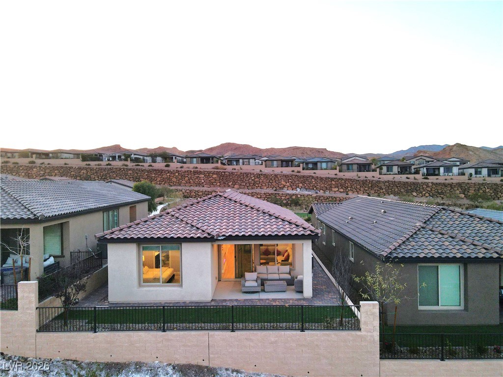 92 Stone Bluff Lane Henderson, NV 89011 - Photo 8 of 38