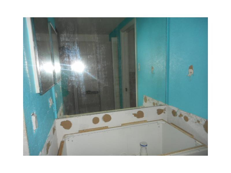 6656 West Sample Road, Unit 6656 Coral Springs, FL 33067 - Photo 6 of 12 Bathroom