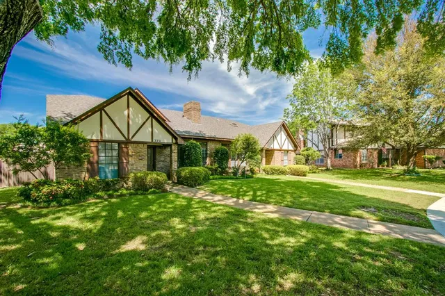 $2,300 | 3331 Lanarc Drive, Plano, TX 75023