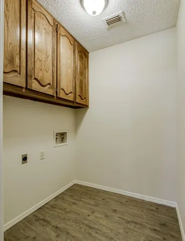 $2,300 | 3331 Lanarc Drive, Plano, TX 75023