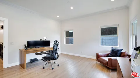 $1,899,999 | 5136 Berryman Avenue, Culver City, CA 90230