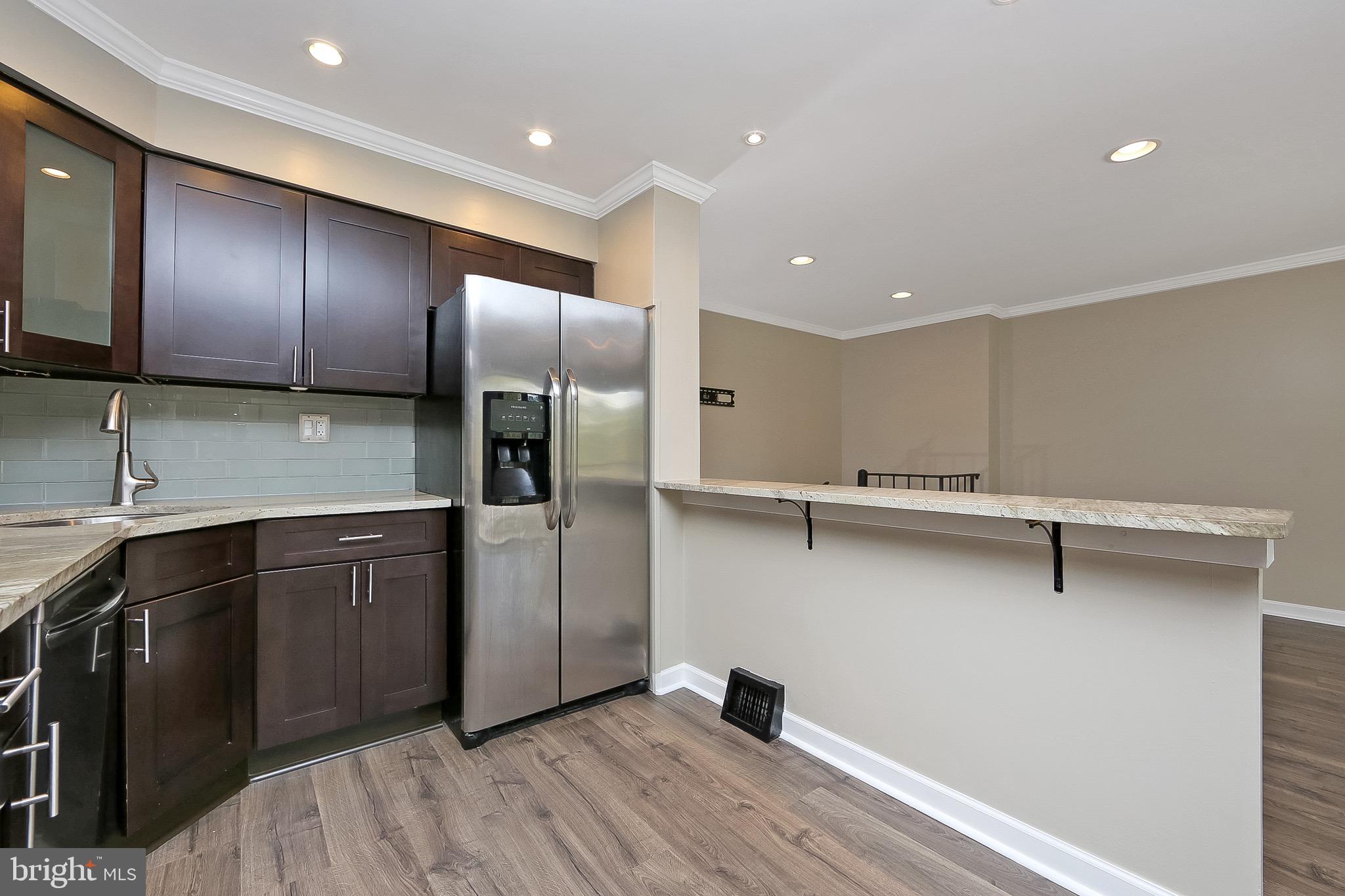 9558 State Rd., Unit 47A Philadelphia, PA 19114 - Photo 3 of 38 Kitchen