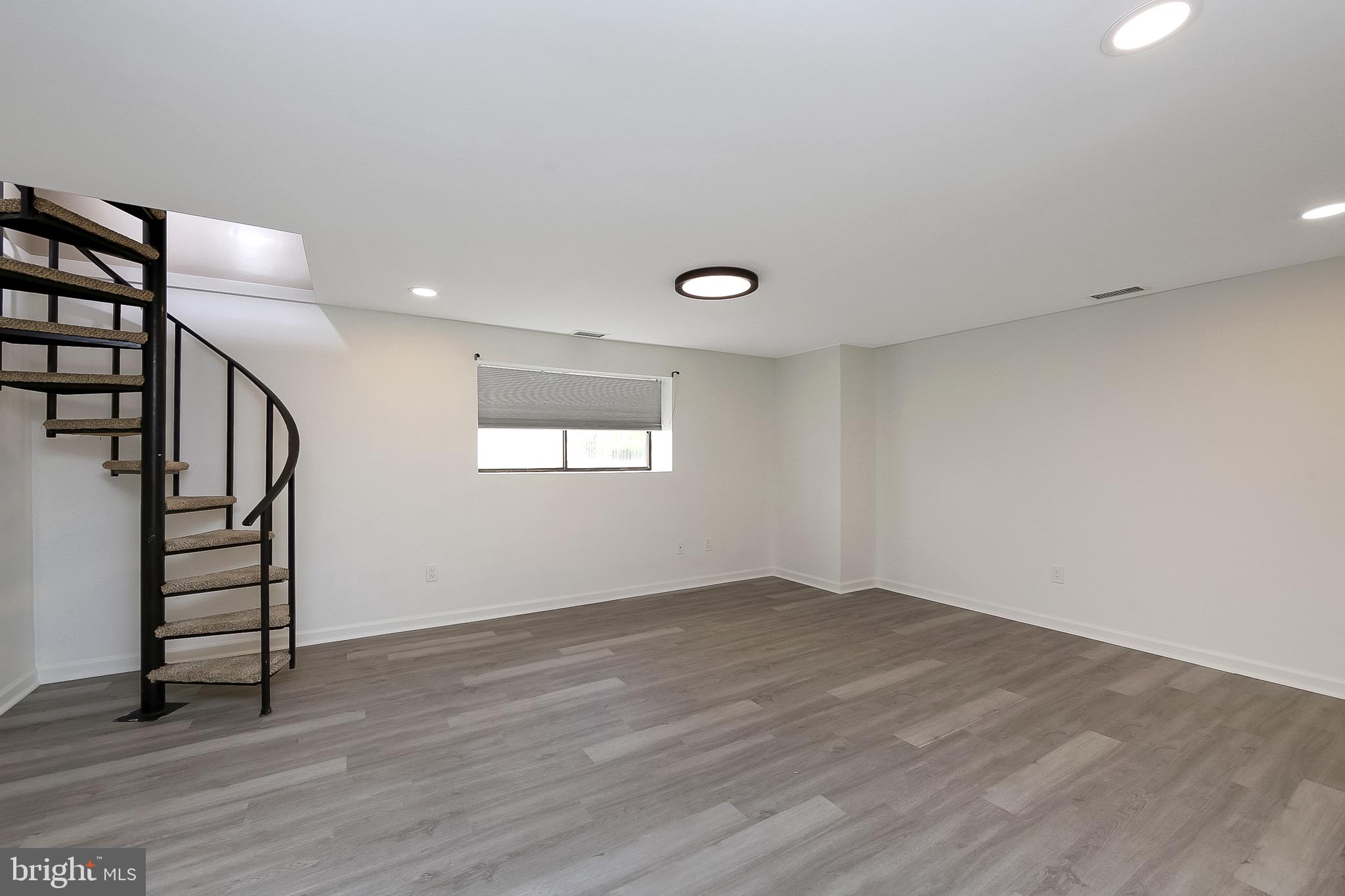 9558 State Rd., Unit 47A Philadelphia, PA 19114 - Photo 9 of 38 Lower Level