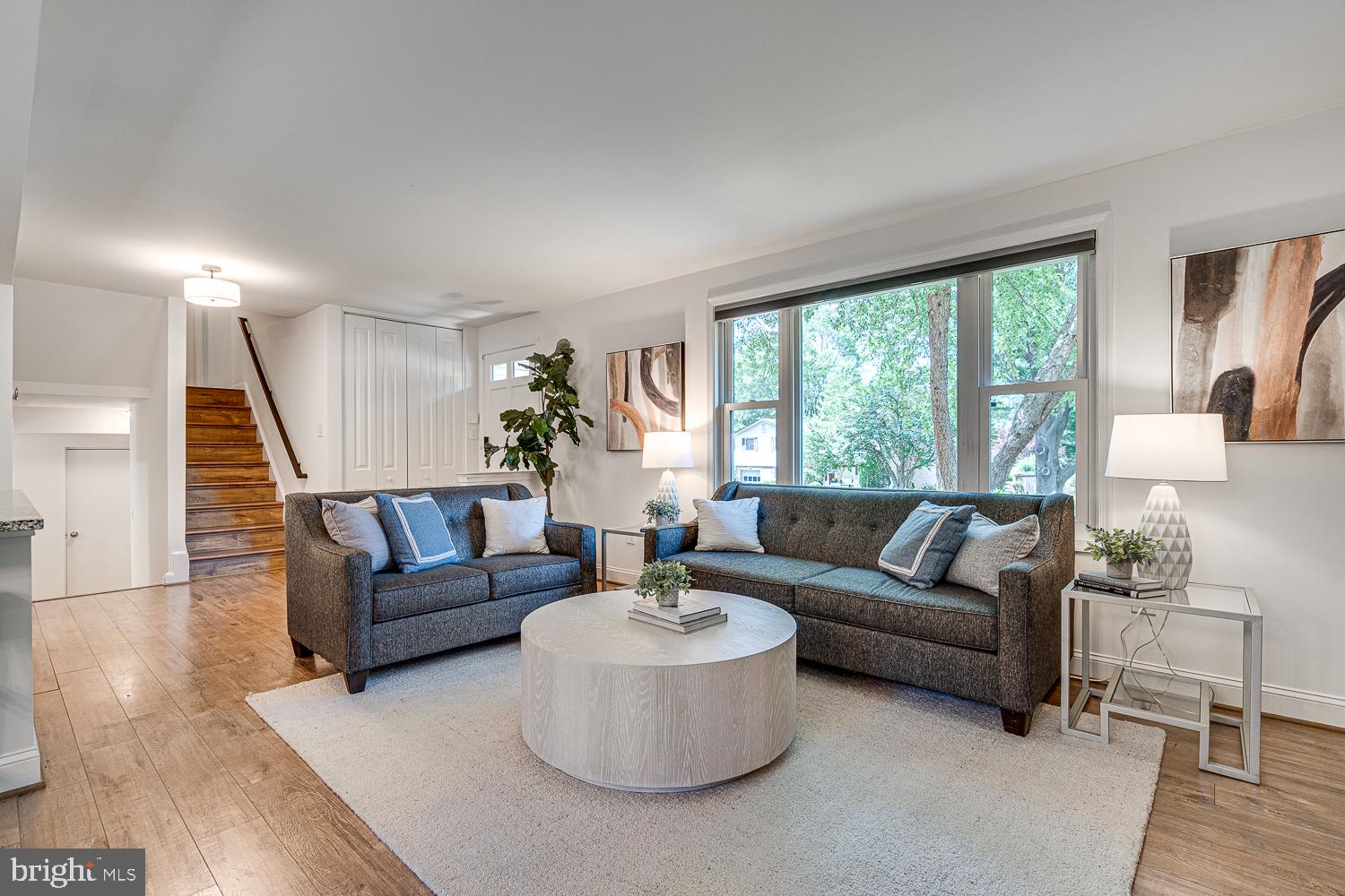 10197 Wavell Road Fairfax, VA 22032 - Photo 7 of 47 a living room with furniture and a large window