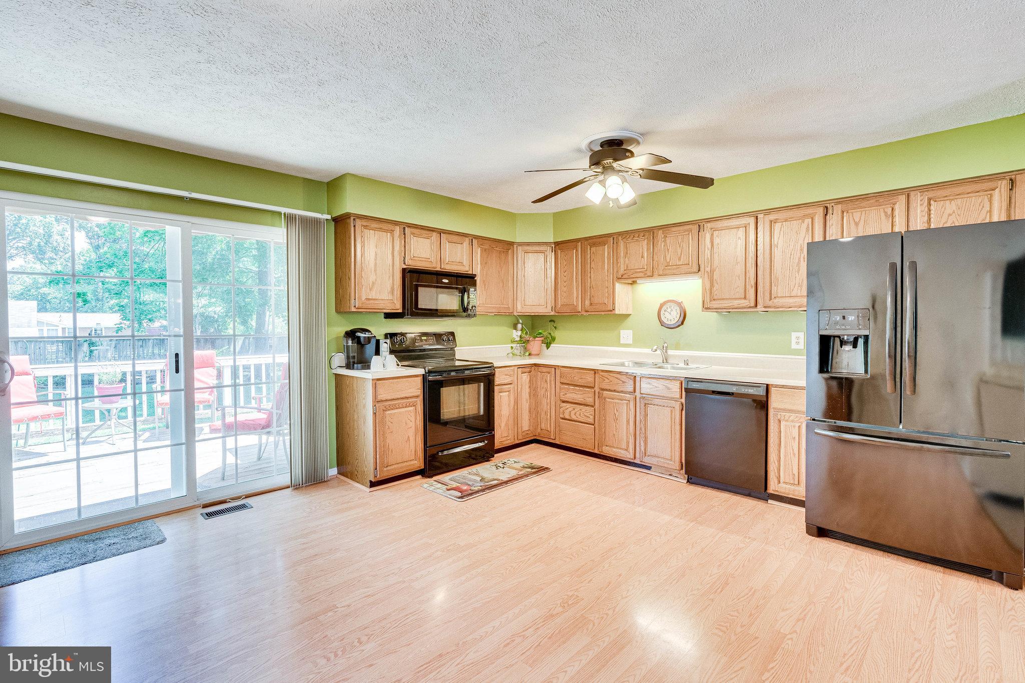 10309 Abbott Road Manassas, VA 20110 - Photo 9 of 34 Gallery Image 9