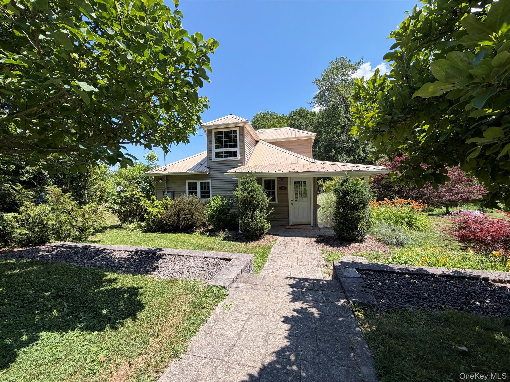 85 Plank Road Napanoch, NY 12458 - Photo 2 of 28