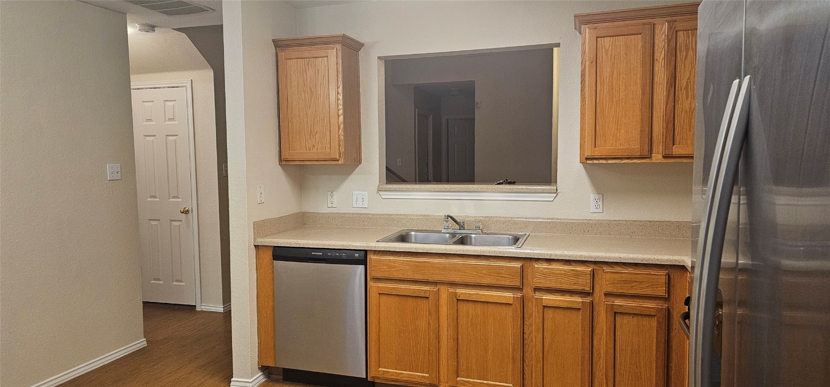 1840 Wallin Loop Round Rock, TX 78664 - Photo 9 of 17 a bathroom with a sink and a mirror