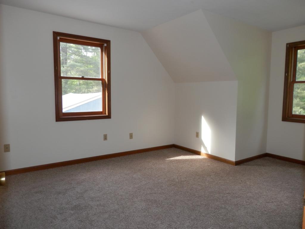 42 Beaver Pond Road Weare, NH 03281 - Photo 15 of 26
