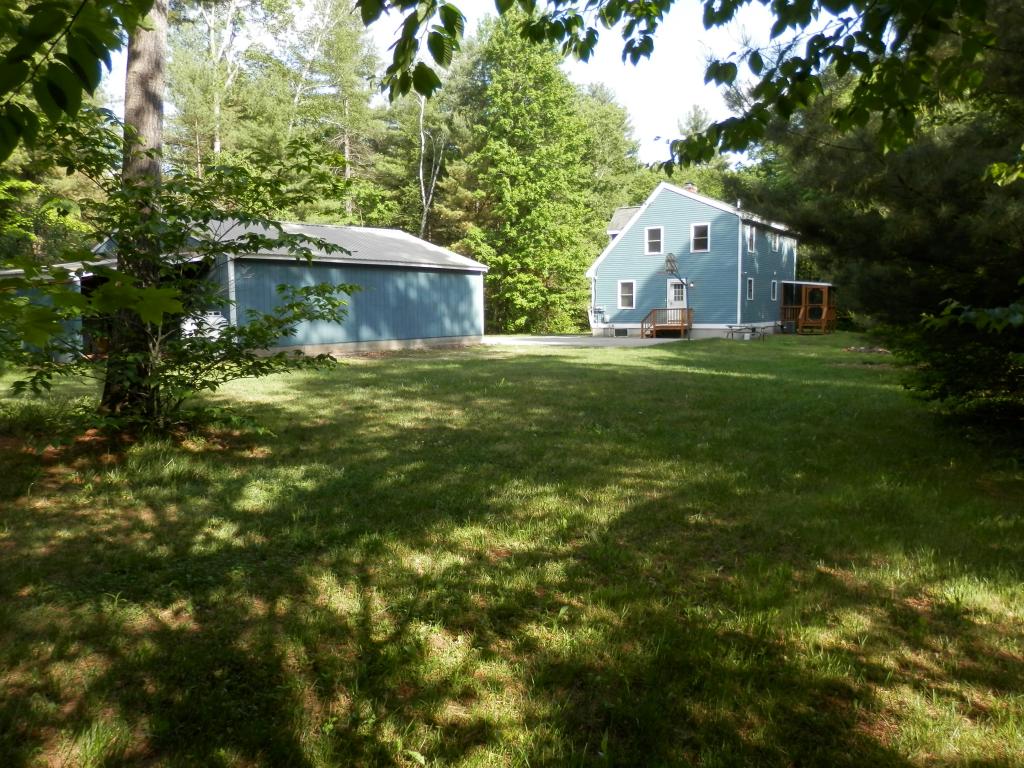 42 Beaver Pond Road Weare, NH 03281 - Photo 6 of 26