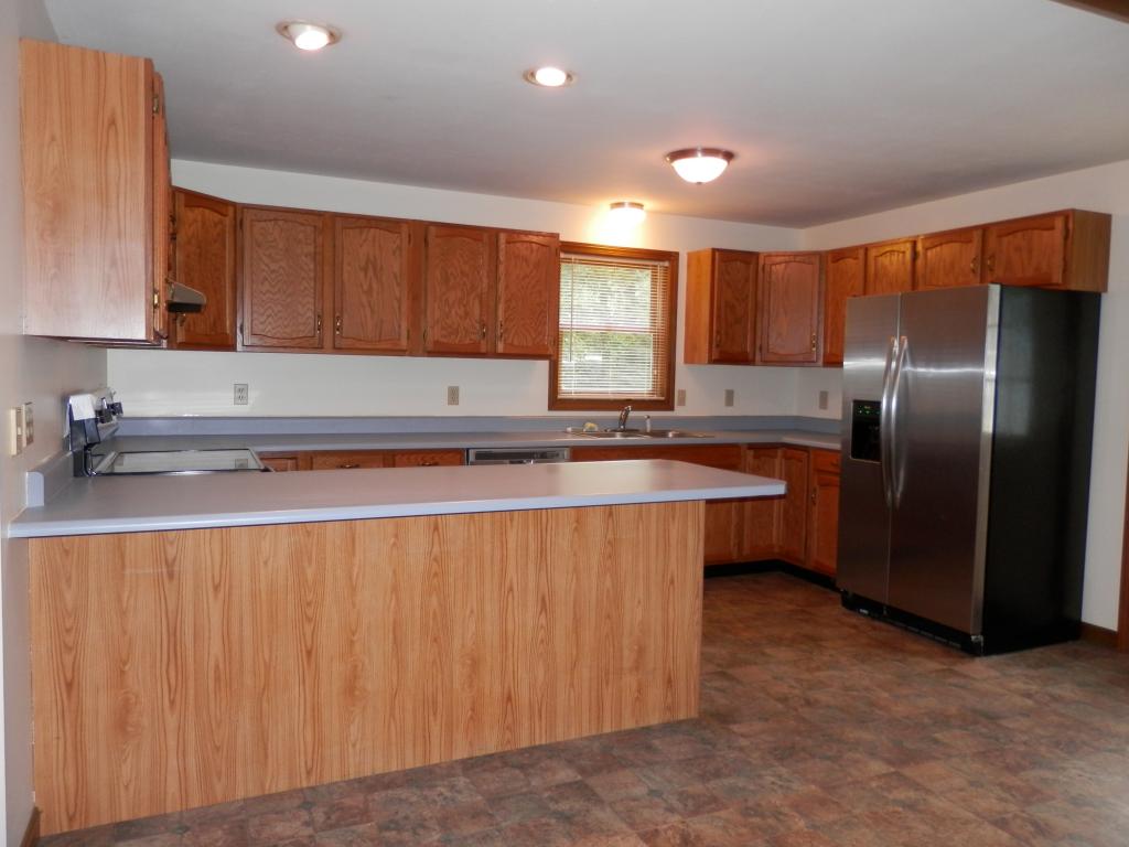 42 Beaver Pond Road Weare, NH 03281 - Photo 7 of 26
