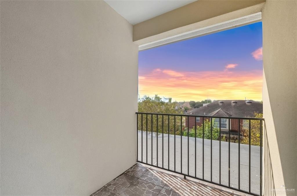 3302 South Sugar Road, Unit H Edinburg, TX 78539 - Photo 18 of 24 a view of balcony