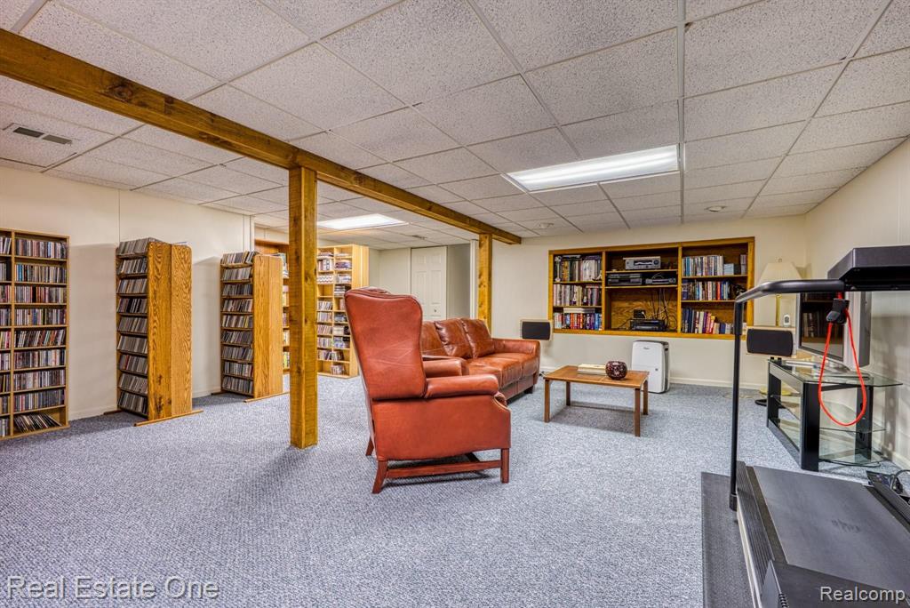 1698 Snowden Circle Rochester Hills, MI 48306 - Photo 20 of 27