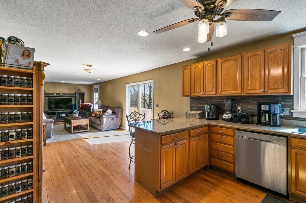 30 Burlingame Road Palmer, MA 01069 - Photo 13 of 42 Gallery Image 13
