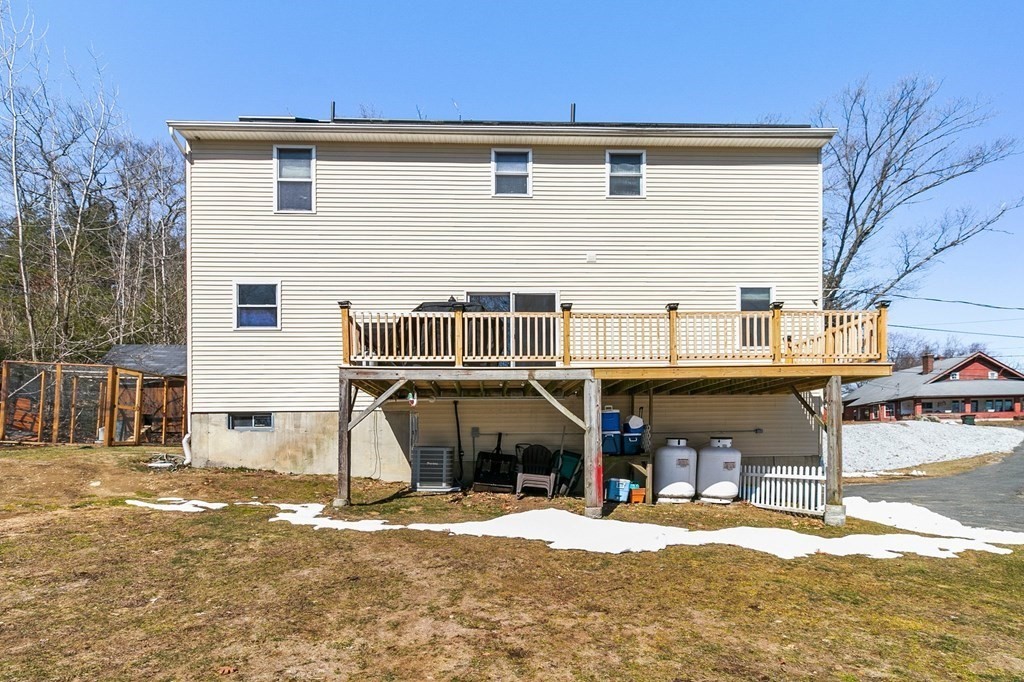 30 Burlingame Road Palmer, MA 01069 - Photo 4 of 42 Gallery Image 4