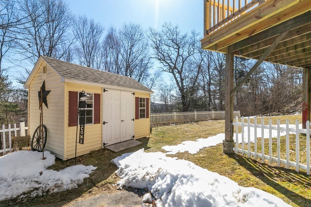 30 Burlingame Road Palmer, MA 01069 - Photo 7 of 42 Gallery Image 7