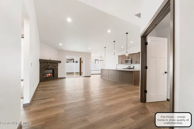 $579,400 | 13312 International Street, Rathdrum, ID 83858