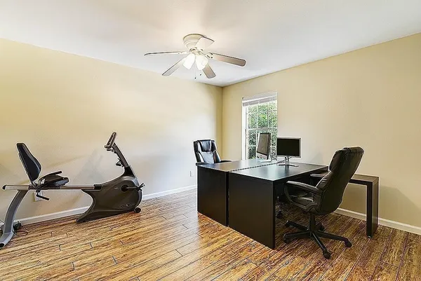 $2,250 | 361 North Post Oak Lane, Unit 241, Houston, TX 77024