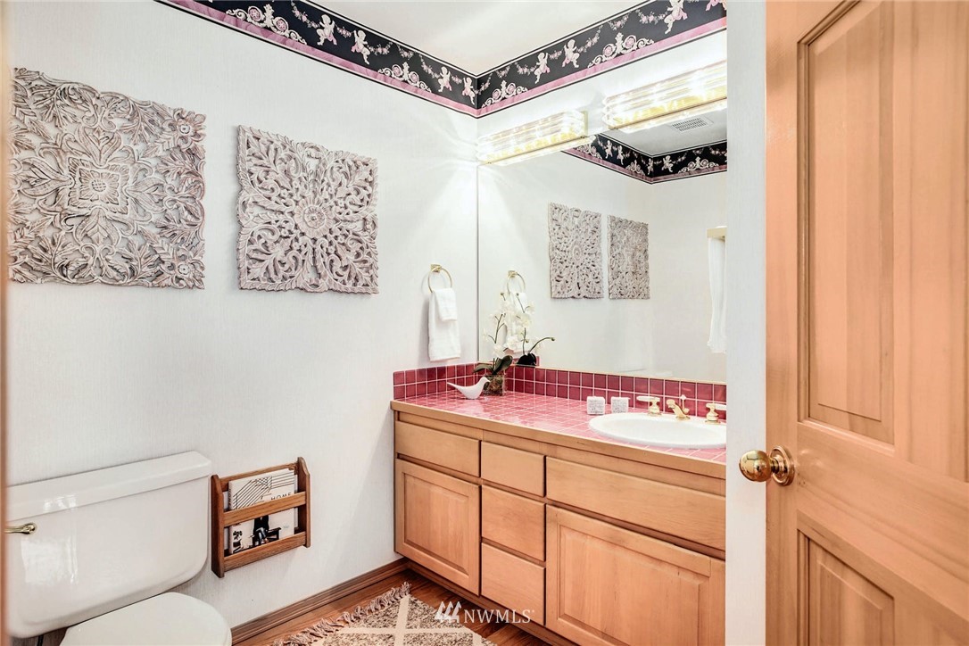13994 Southeast 159th Place Renton, WA 98058 - Photo 18 of 39 Gallery Image 18