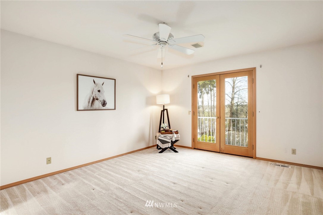 13994 Southeast 159th Place Renton, WA 98058 - Photo 19 of 39 Gallery Image 19
