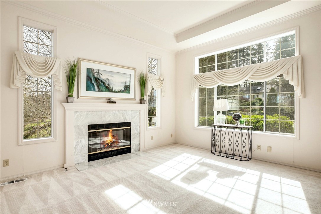 13994 Southeast 159th Place Renton, WA 98058 - Photo 10 of 39 Gallery Image 10