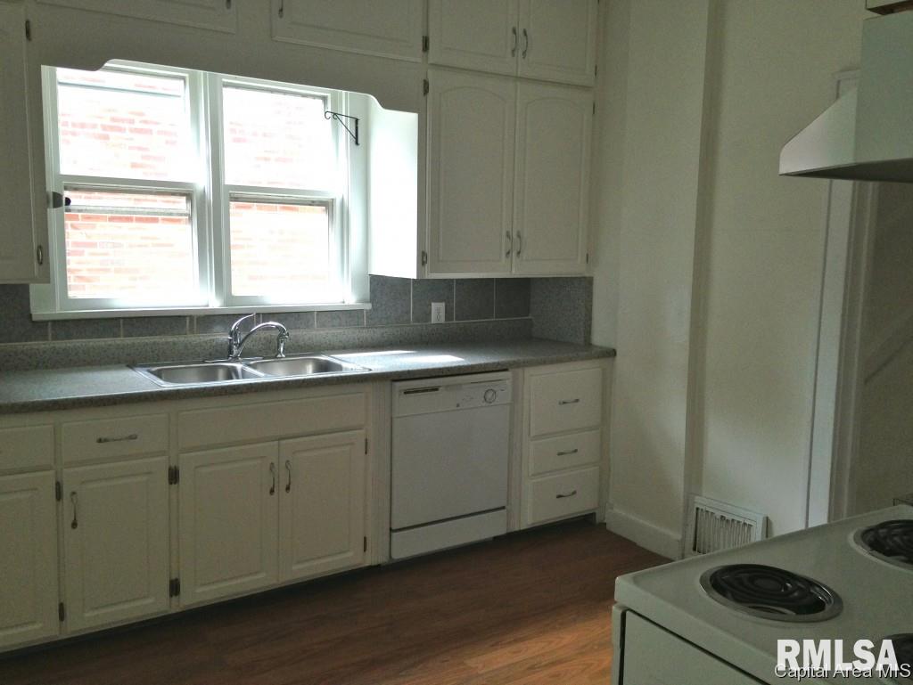 222 East Pine Street Springfield, IL 62704 - Photo 10 of 15 Gallery Image 10